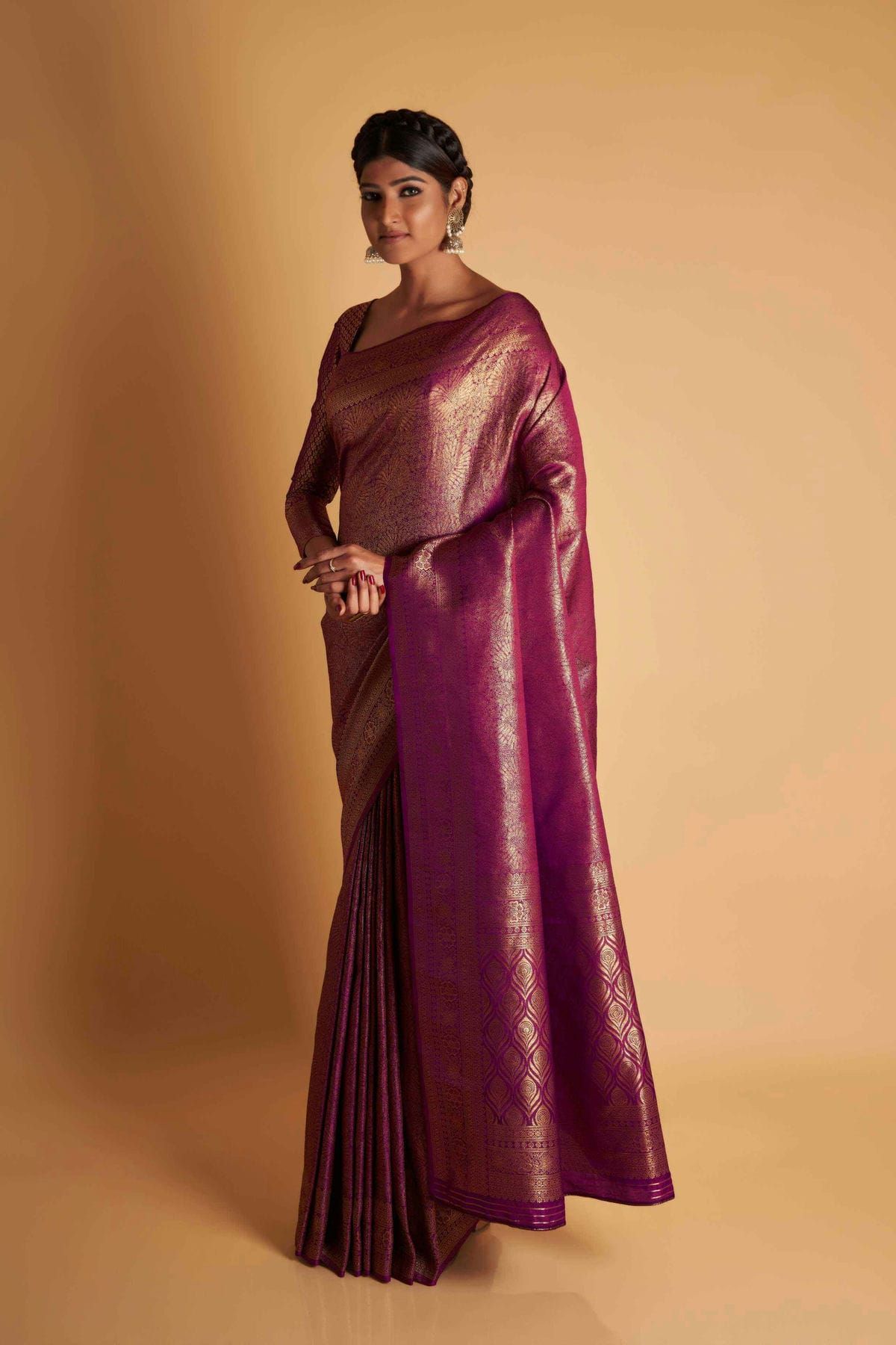 Buy online Women's Solid Purple Colored Saree With Blouse from ethnic wear  for Women by Svb Sarees for ₹999 at 60% off | 2024 Limeroad.com