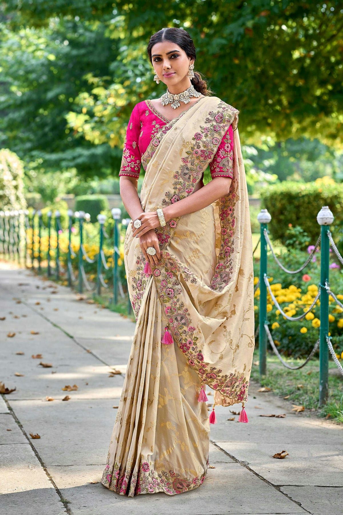 Banarasi Silk Saree Designs You Should Invest In! - Deepamsilksbangalore