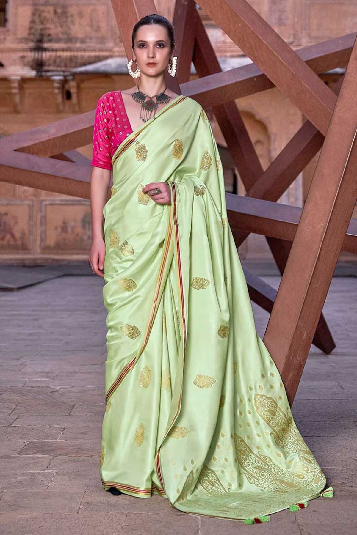 Buy Two Tone Weaving Saree - Captivating Sea-Green Pure Satin Silk Saree –  Empress Clothing