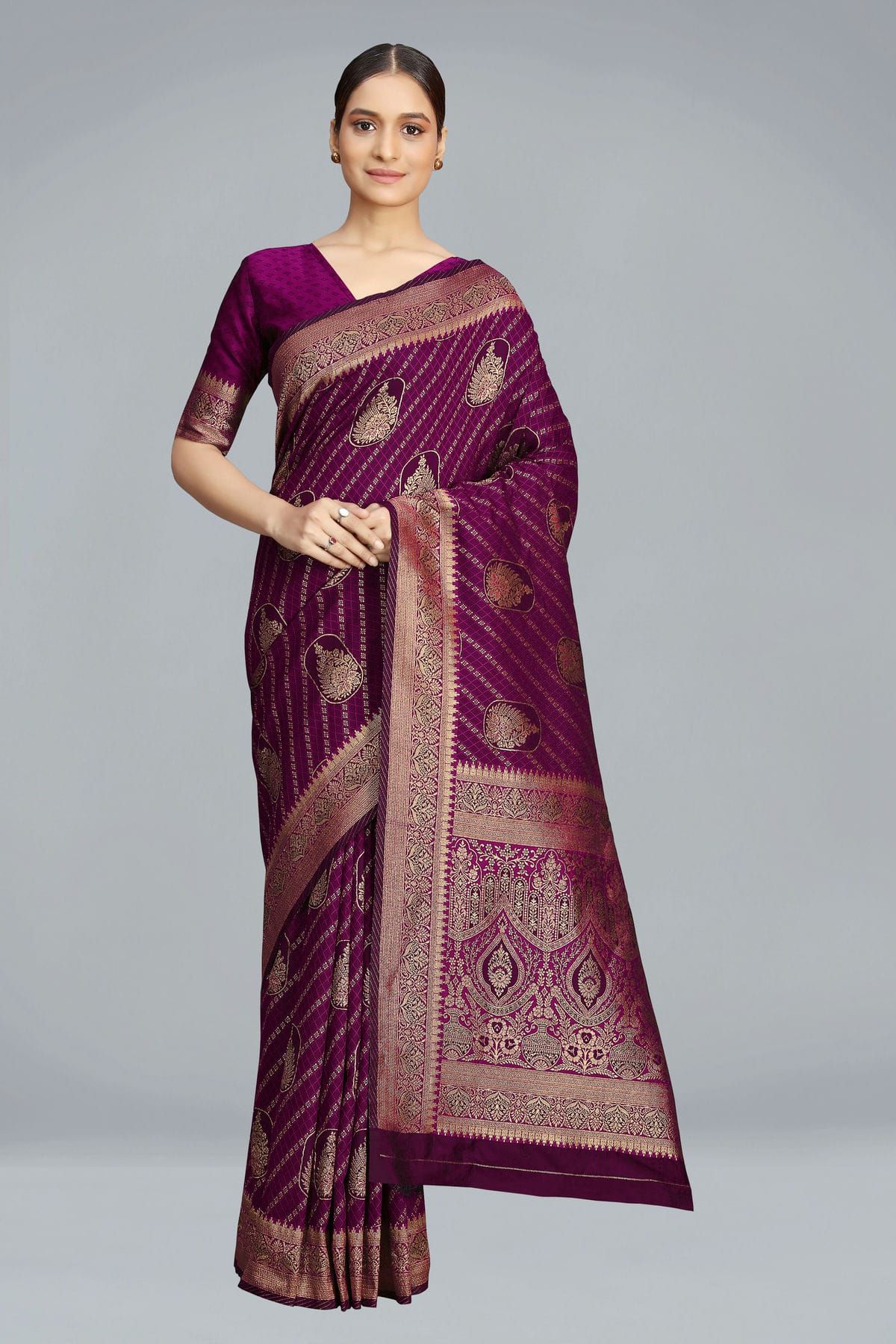 Regal Elegance: Magenta Banarasi Silk Saree with Double Zari Weave – YNF