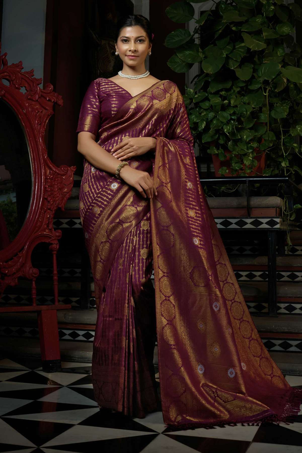 Wine Color Soft Silk Kanjivaram Wedding Saree With Blouse – Peachpiper.in