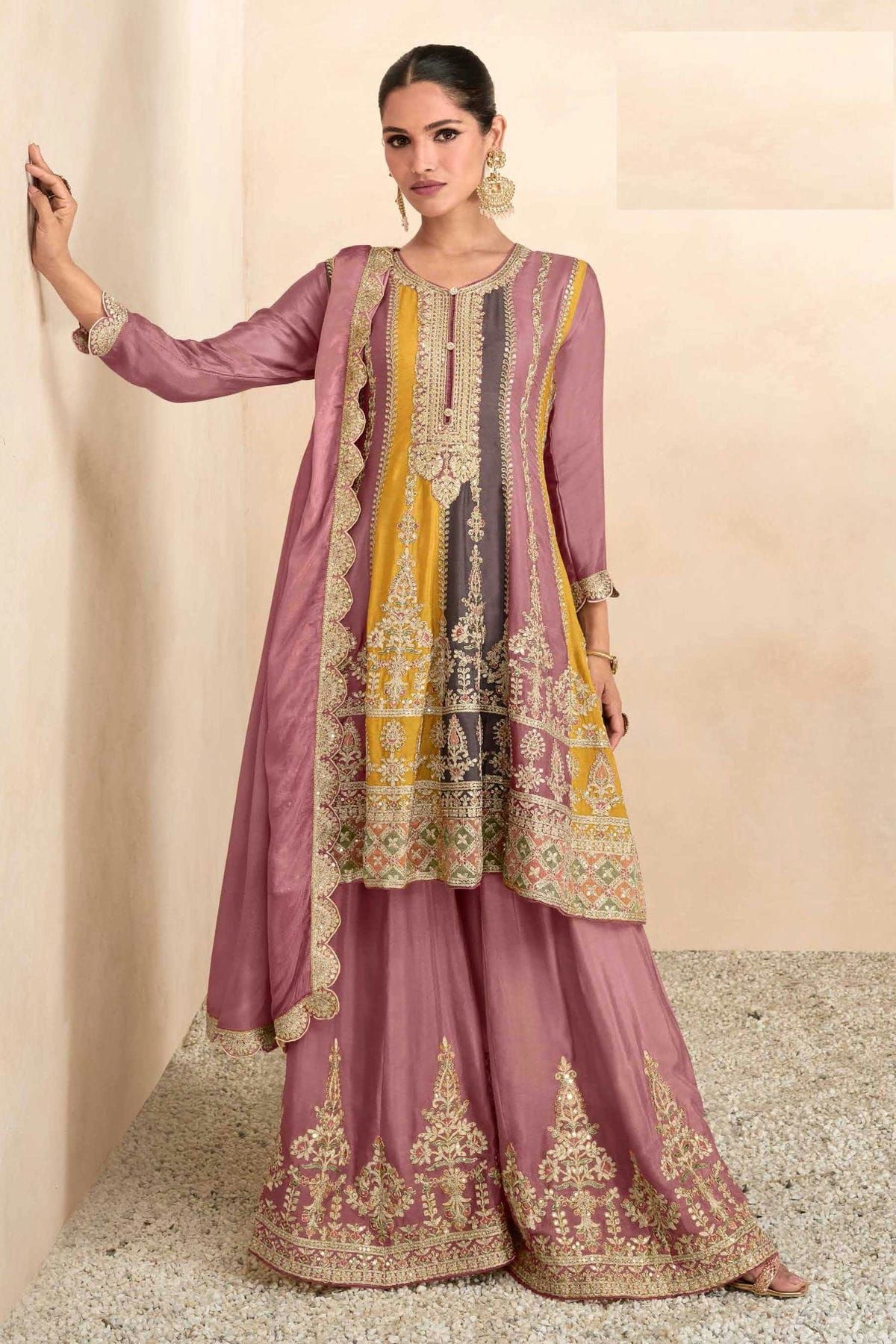 Buy Priyanka Chopra Light Pink Silk Anarkali Suit Online - LSTV04071 |  Andaaz Fashion