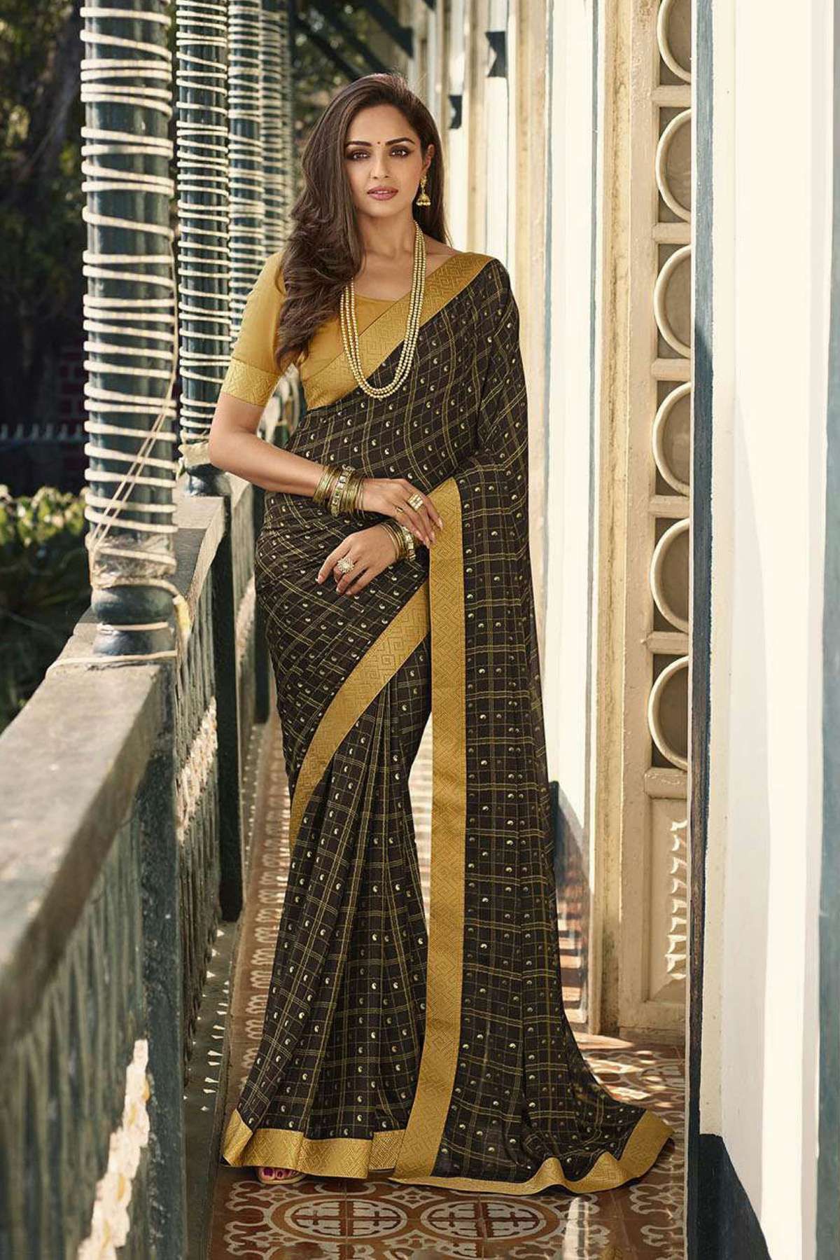 Georgette Designer Saree in Black colour with blouse 3944