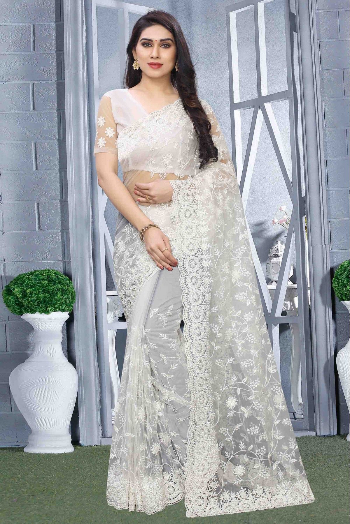 Deepika Padukone in Sabyasachi's Pearl White Saree | Buy Sarees Online |  Sarees | Indian Sarees | White Net Sarees – Lady India