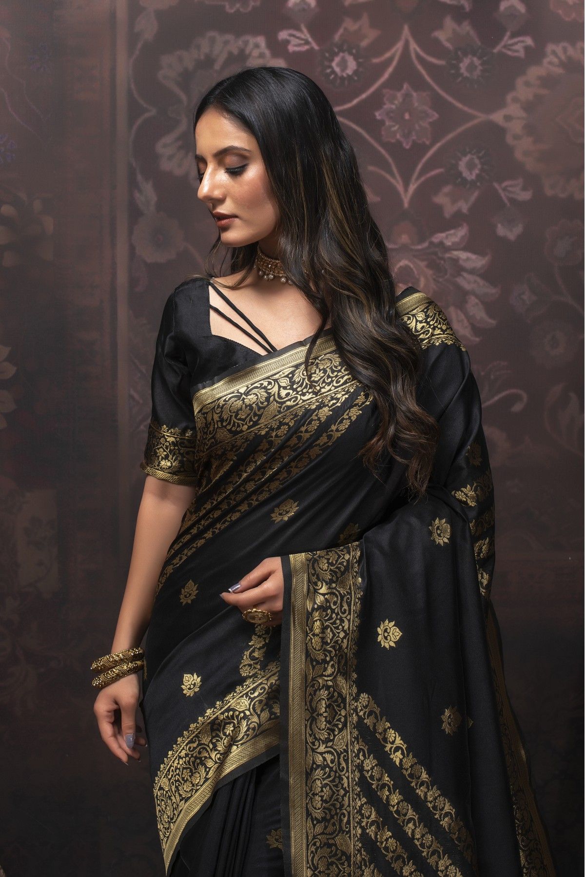 Black Red Koriyal Banarasi Silk Sarees – Dailybuyys