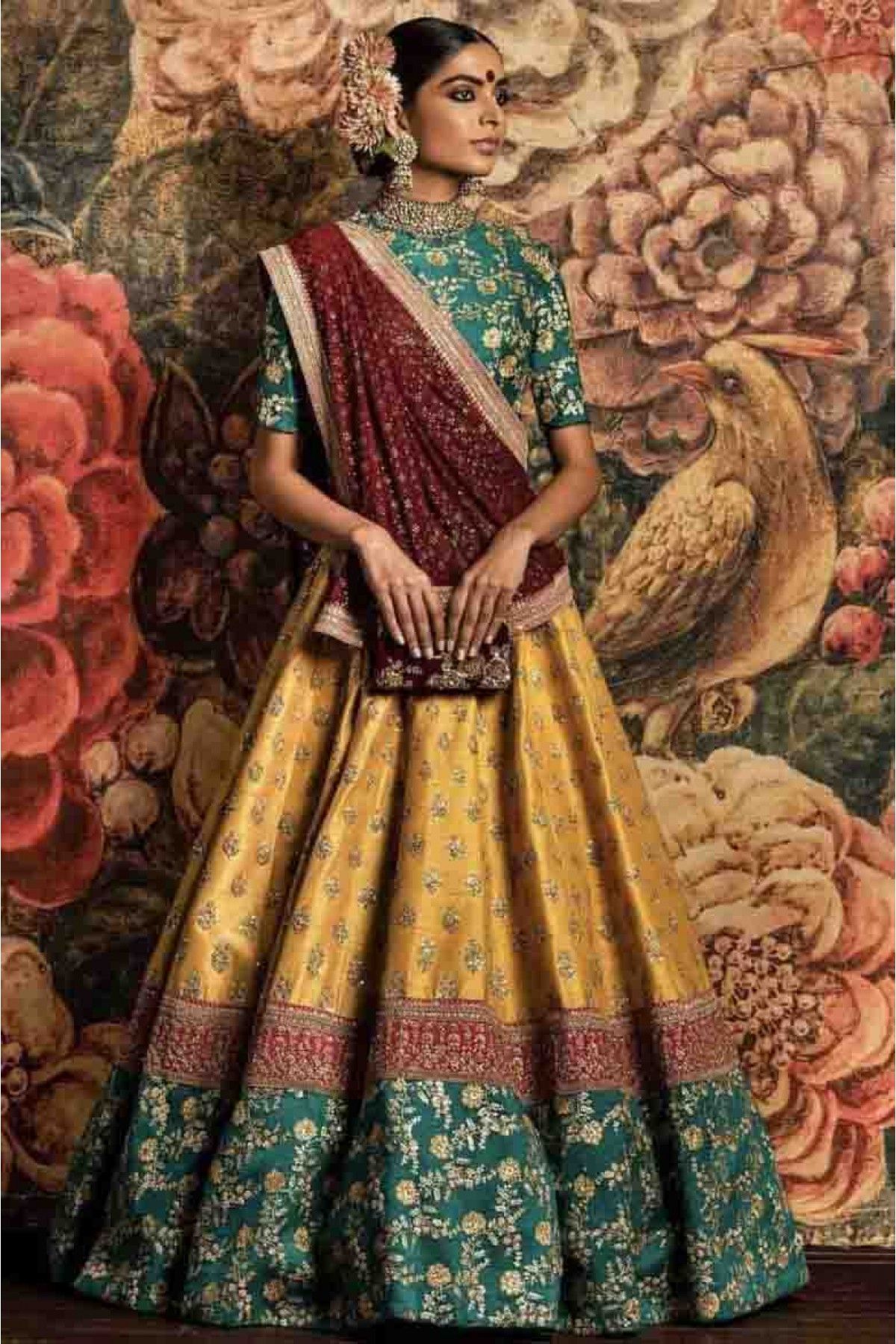 Black Brocade Banarasi Lehenga & Velvet off-shoulder blouse | Banarasi  lehenga, Brocade lehenga, Designer lehenga choli