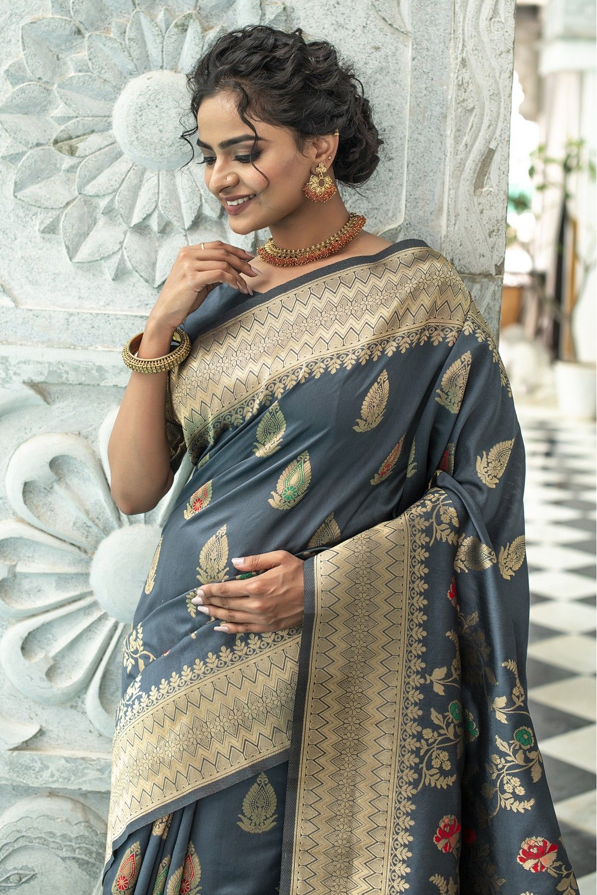 Gray Raw Silk Saree With Weaving Work – Bahuji - Online Fashion & Lifestyle  Store