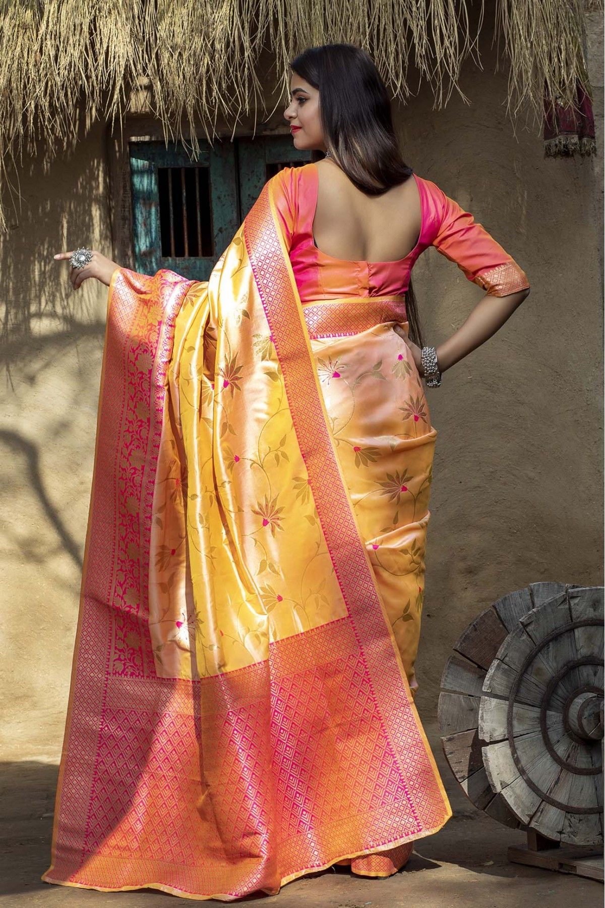 Stunning Light Baby Pink Colour Saree With Heavy Brocade Blouse Banara –  garment villa