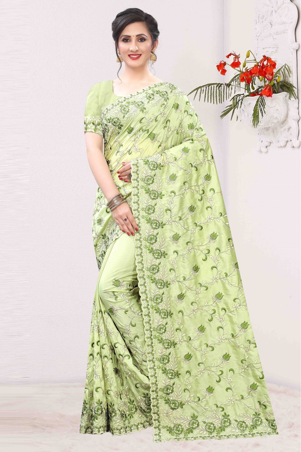 0 Likes, 0 Comments - fashion trendzz (@fashion.trendzz1) on Instagram:  “Wish to buy… | Stylish sarees, Designer saree blouse patterns, Indian saree  blouses designs