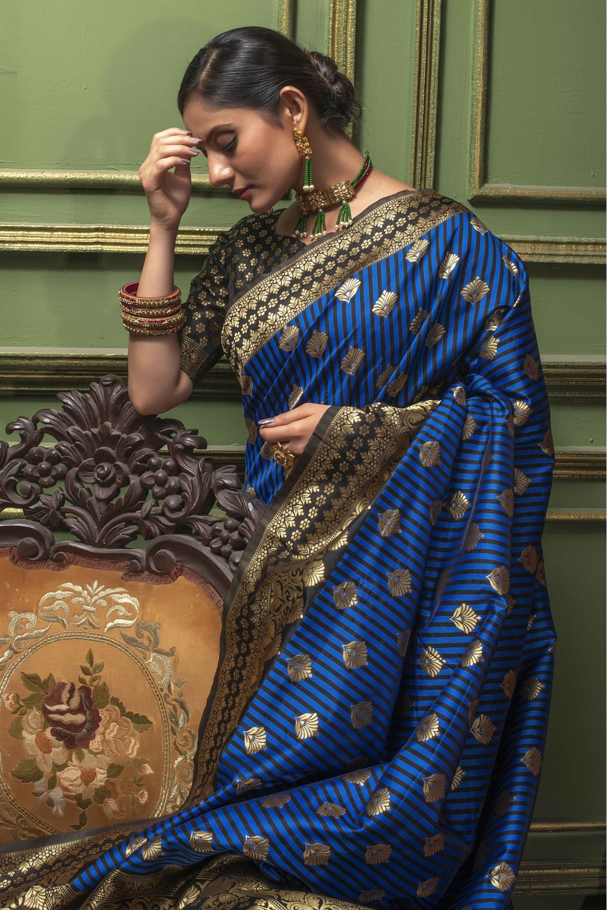 FNRX2359 Chhabra 555 Black & Golden Silk Blend Woven Design Banarasi Saree