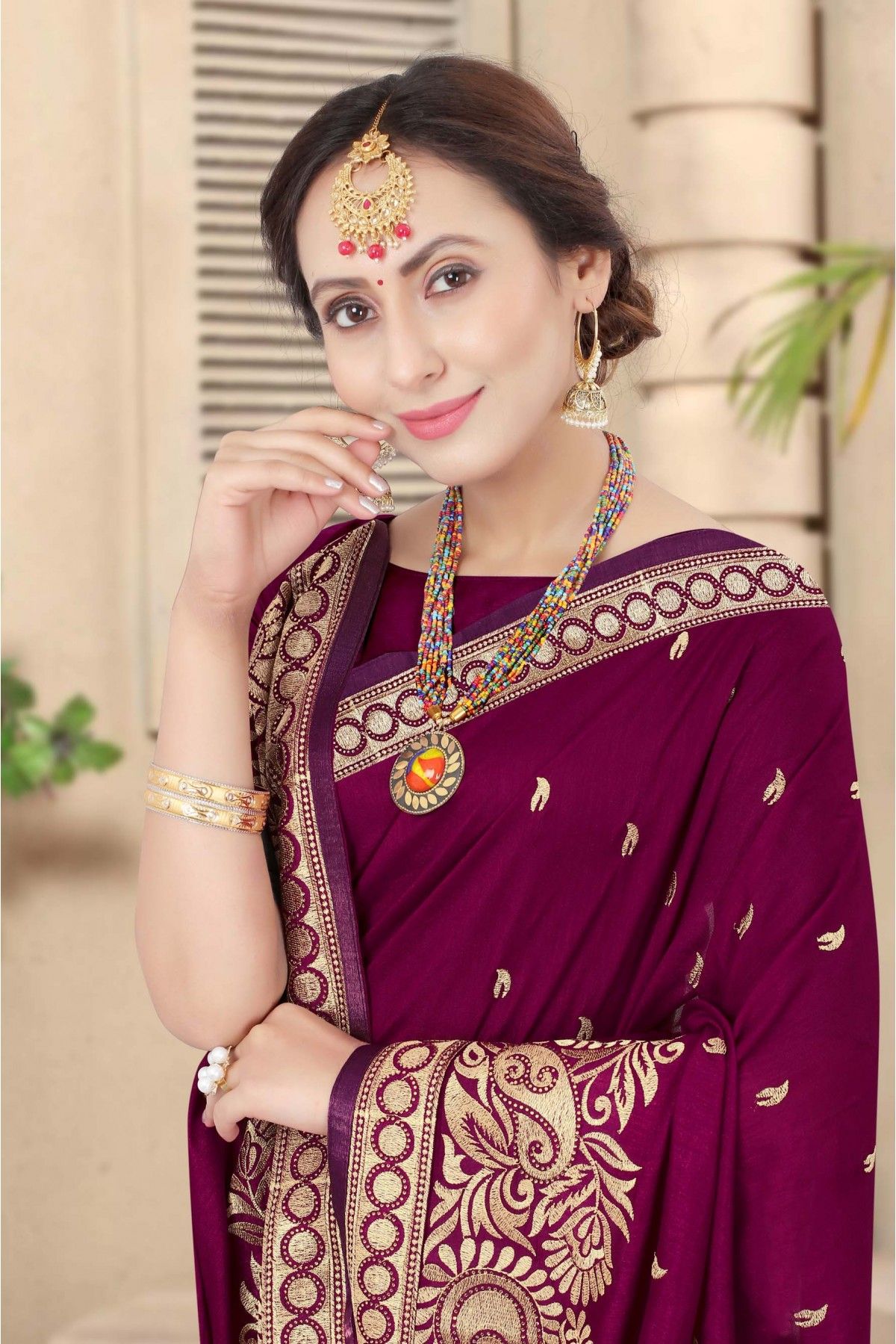 Maroon Shalu Wedding Saree in Solapur at best price by Kashish Silk Sarees  - Justdial