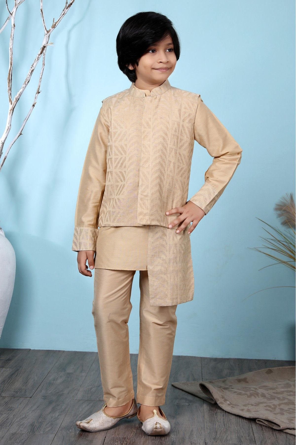 Handloom Silk Kurta Pajama With Jacket In Beige Colour - BK2710925
