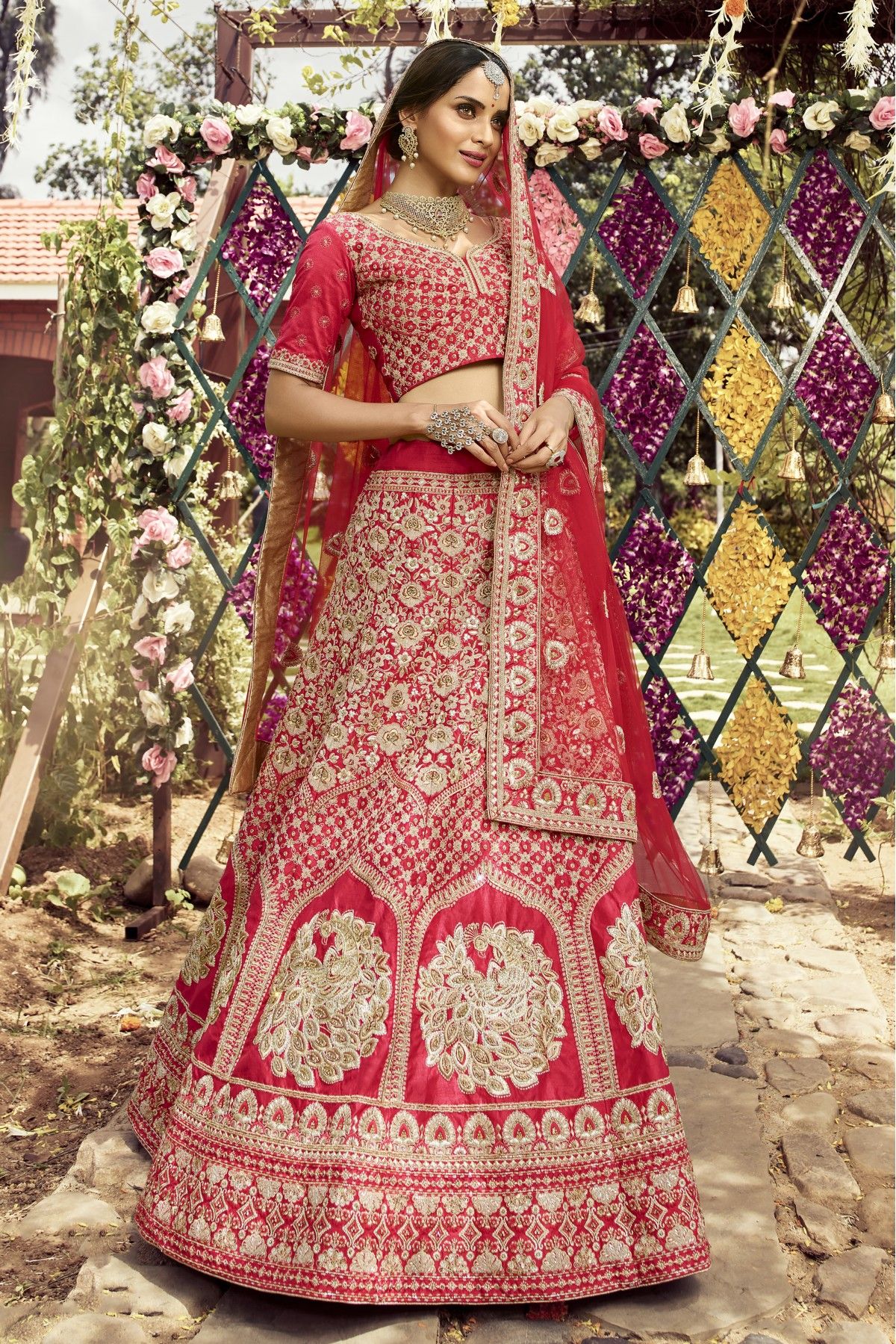 Beautiful Neha Kakker In Latesht Red Color Bollywood Bridal Lehenga Choli