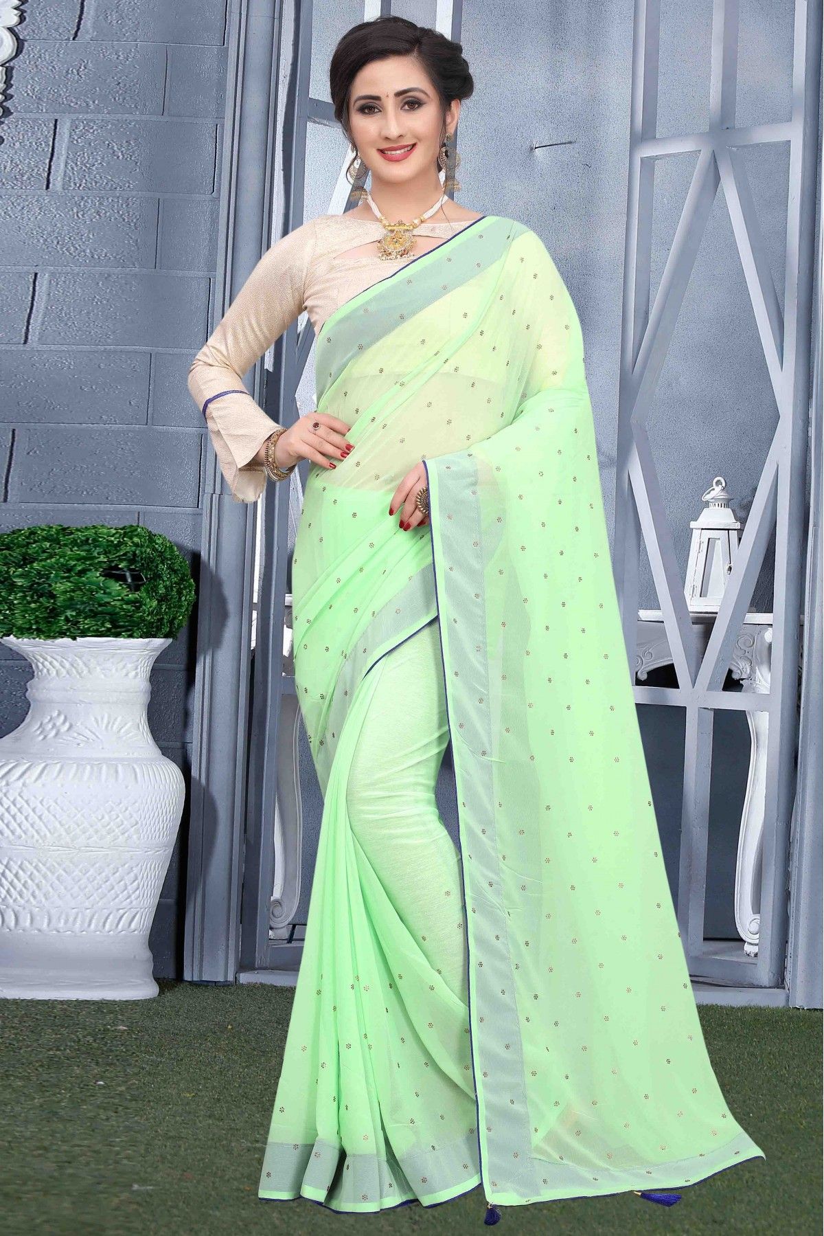 Shop Light Green Cotton Handloom Woven Zari Work Saree Festive Wear Online  at Best Price | Cbazaar