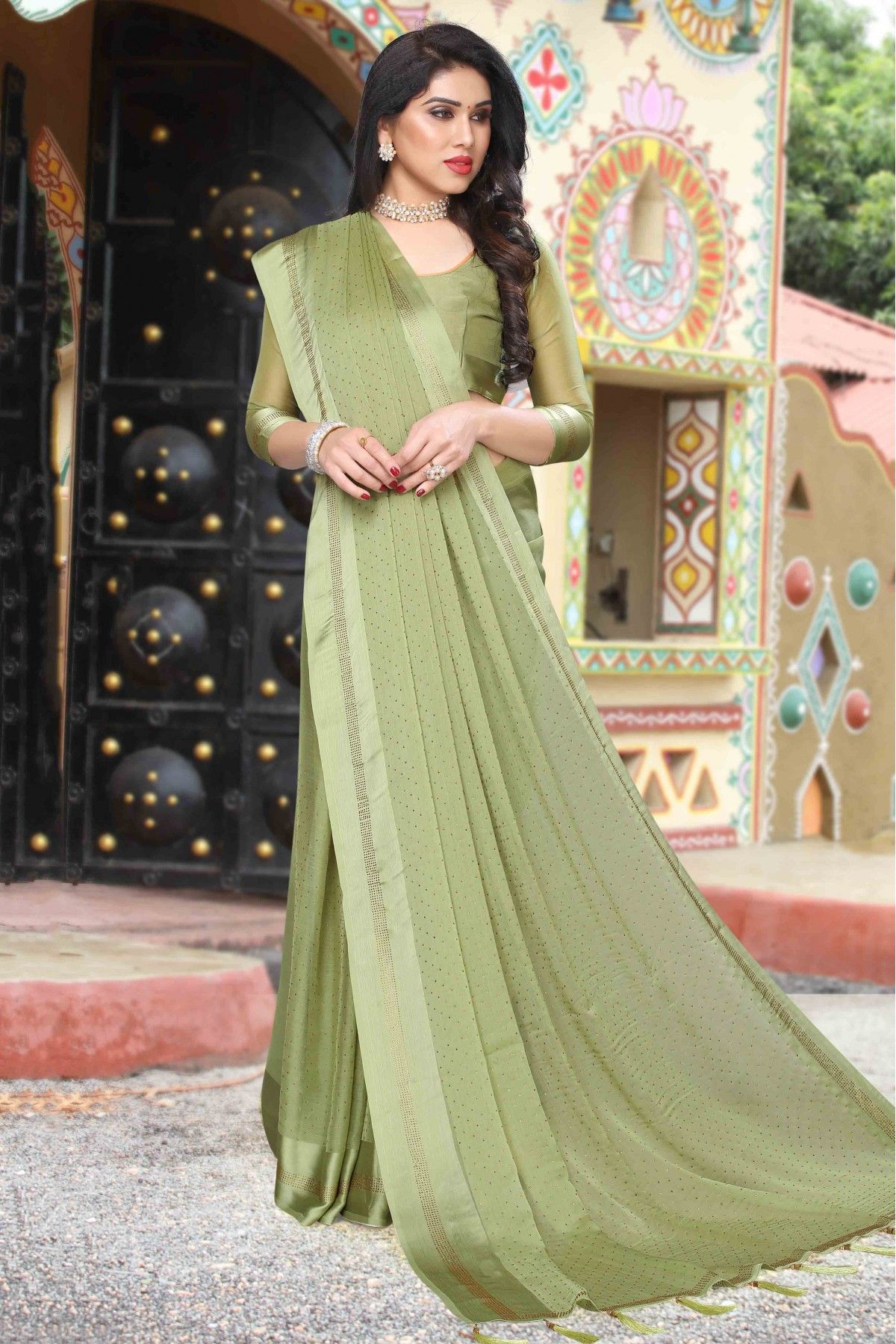 Bottle Green Colour Plain Cotton Saree With Blouse in Valsad at best price  by Nisha Fashion - Justdial