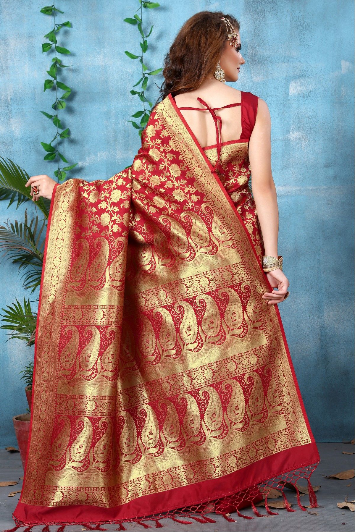 Violet Banarasi Art Silk Saree Get Extra 10% Discount on All Prepaid T –  Dailybuyys