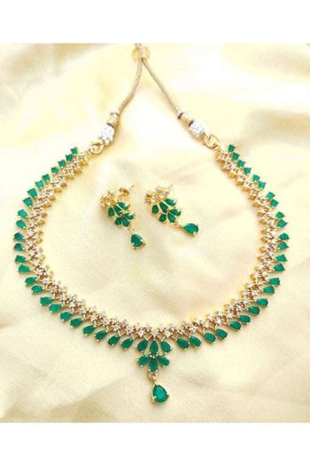 Brass Gold Plated Necklace Set NS05790022