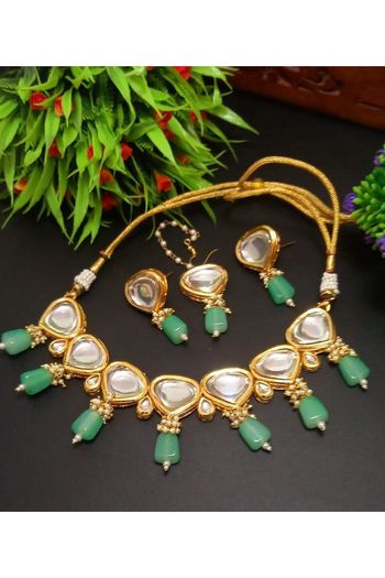 Brass Gold Plated Necklace Set NS05790087