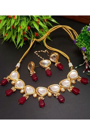 Brass Gold Plated Necklace Set NS05790116