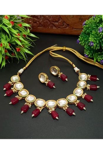 Brass Gold Plated Necklace Set NS05790118