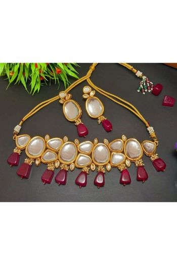 Brass Gold Plated Necklace Set NS05790119