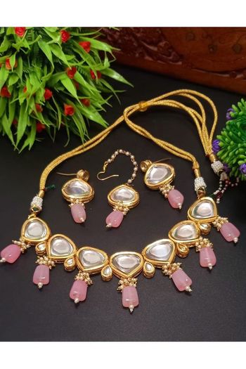 Brass Rose Gold Palted Necklace Set NS05790105