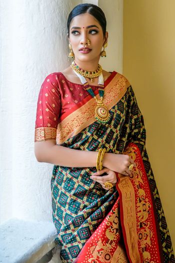 Banarasi Silk Meenakari Bandhani Woven Saree SR05800379