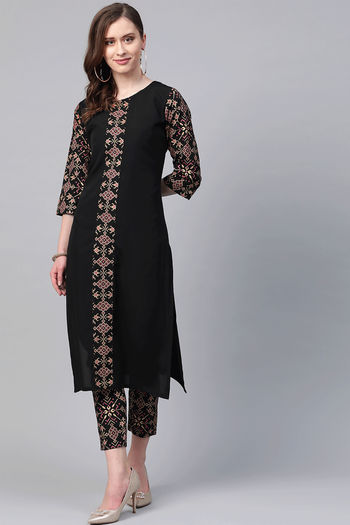 Crepe Stitched Solid Kurti KR04511937