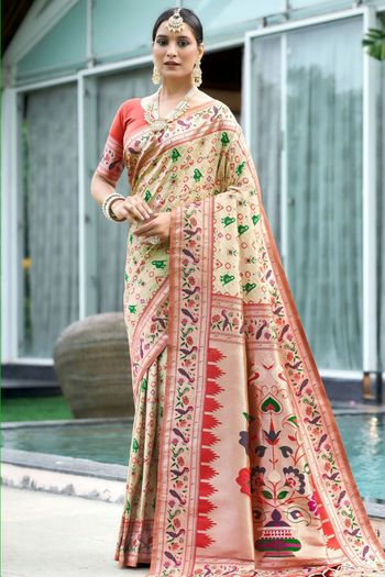 Paithani Patola Silk Patola Print With Zari Woven Saree SR05800437