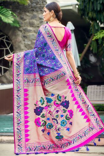 Paithani Patola Silk Patola Print With Zari Woven Saree SR05800435