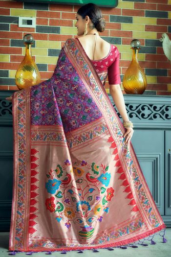 Paithani Patola Silk Patola Print With Zari Woven Saree SR05800438