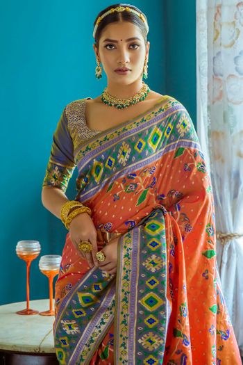 Paithani Silk Meenakari Zari Woven Saree SR05800391