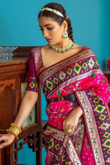 Paithani Silk Meenakari Zari Woven Saree SR05800392