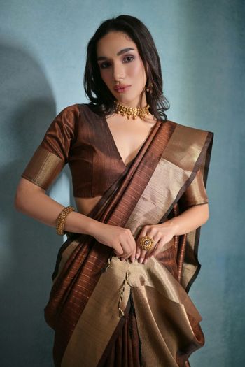 Raw Silk Handloom Woven Saree SR05800498