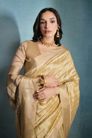 Raw Silk Handloom Woven Saree SR05800504