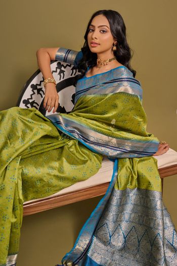 Raw Silk Handloom Woven Saree SR05800531