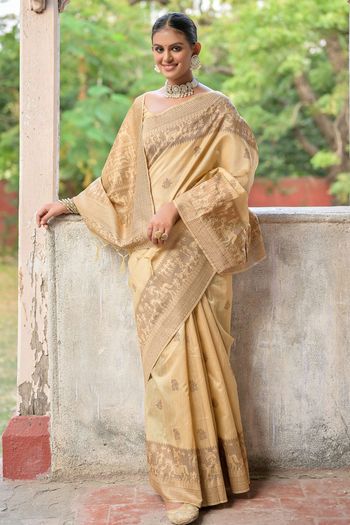 Raw Silk Woven Saree SR05800164