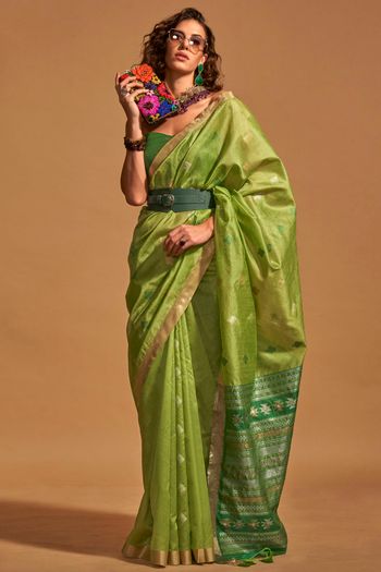 Silk Woven Work Saree SR01353412