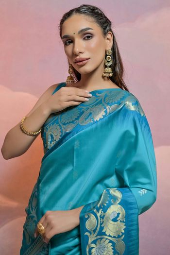 Soft Silk Woven Saree SR05800239