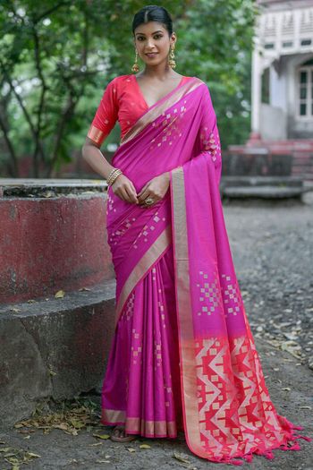 Soft Silk Woven Saree SR05800209