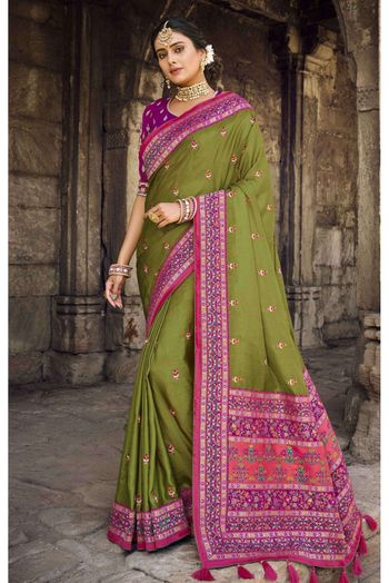 Banarasi Silk Woven Saree In Green Colour - SR5415984