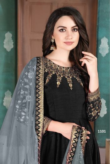 Silk Embroidery Anarkali Suit In Black Colour - SM1640811