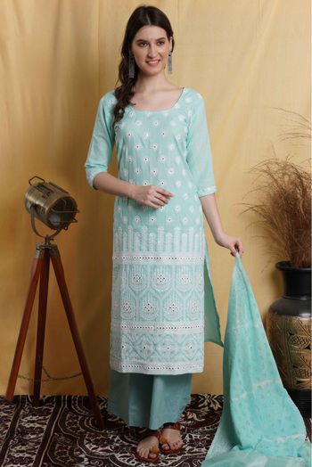 Latest 50 Kurti with Pants For Women (2022) - Tips and Beauty  Designer  dresses casual, Fancy dress design, Simple pakistani dresses