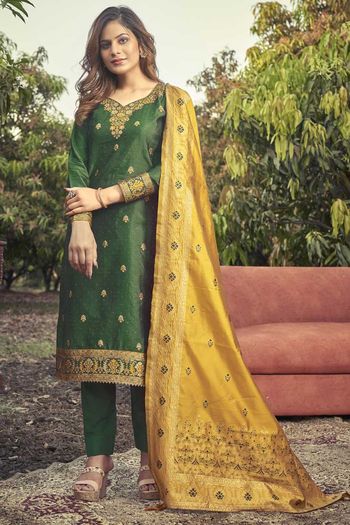 Banarasi Silk Blend Straight Suit SM05540332