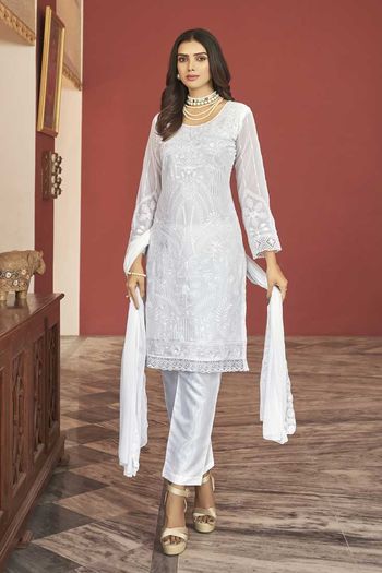 Georgette Embroidery Party Wear Straight Suit   SM05540252