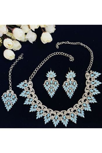 Light Blue Crystal Necklace and Earrings Set, Baby Blue Prom Necklace Set, Sky  Blue Rhinestone Necklace, Pastel Blue Pageant Necklace Set - Etsy India