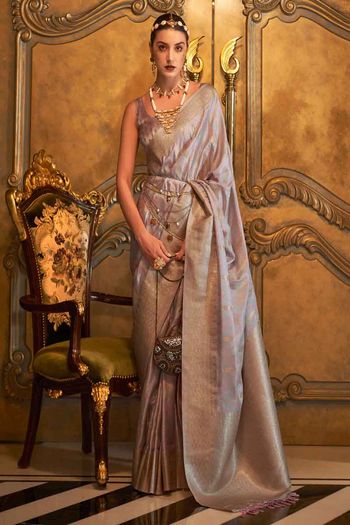 Jacquard Woven Silk Saree With Blouse Sr01352327