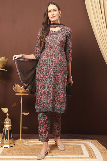 Kashmiri Digital Print With Resham Thread Work & Cutwork Dress With Bottom Sm04580360