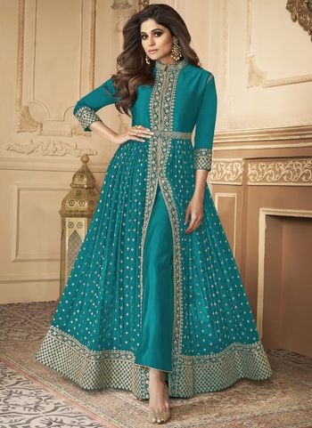 Shamita Shetty Embroidered Georgette Slitted Suit Sm04451040