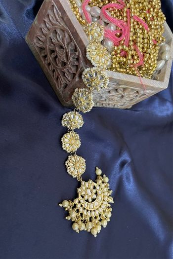 Gold Stone & MOTI Necklace Set NS05646588